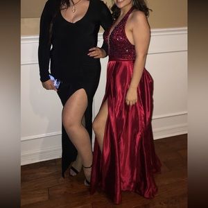 Selling my red Sherri Hill Prom Dress (2018)